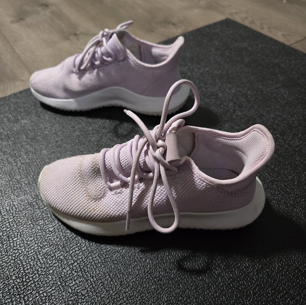Adidas tubular shadow